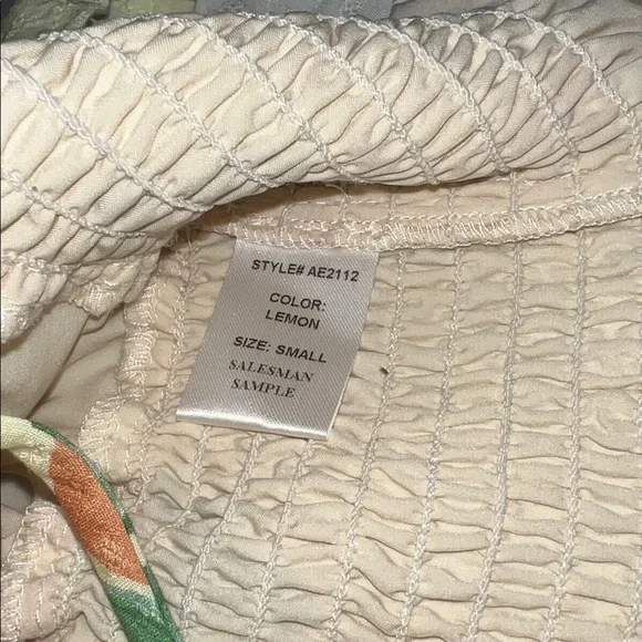 Sadie & Sage peaches crop top size small NWOT - Picture 9 of 9